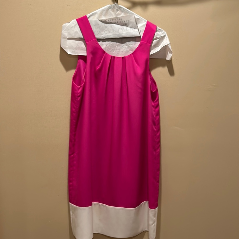 Oleg Cassini size 6 sleeveless fully lined dress beautiful gold zipper back
